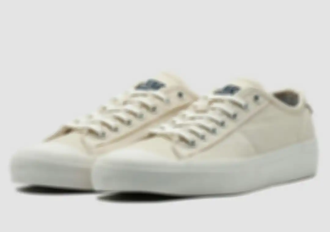Sneakers low putih Brodo