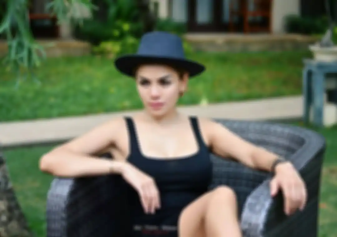 Foto saldo ATM Nikita Mirzani akhirnya jadi bahan pamer. Rupanya, ini alasan pemilik bank yang menyimpan uang Nikita Mirzani tolak gaya hidup sultan.