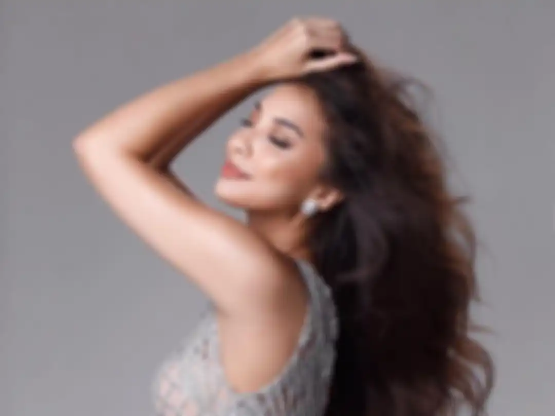 Manohara