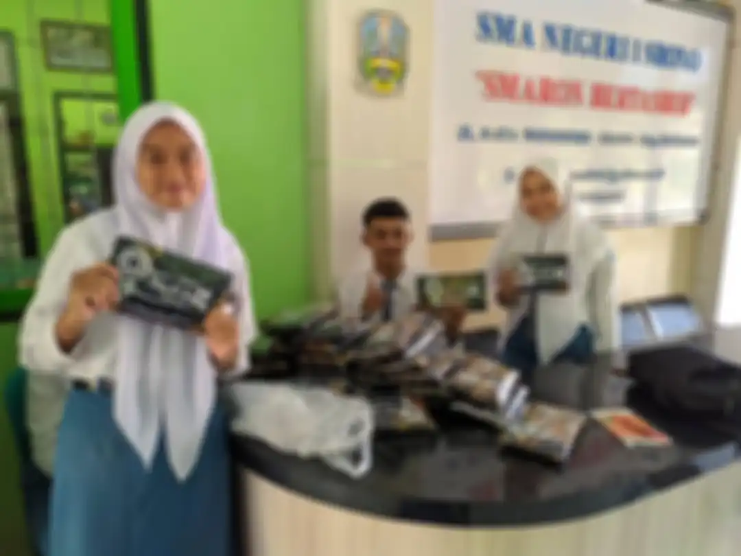 Bagaimana pengaruh penggunaan pewarna alami pada pembangunan ekonomi para perajin batik soal buku tematik kelas 5 SD tema 6.