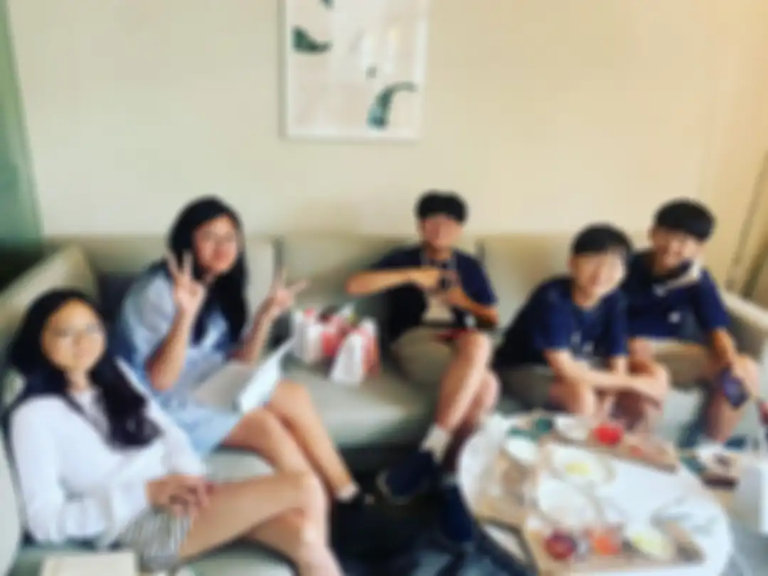 Reunian dengan Song triplet