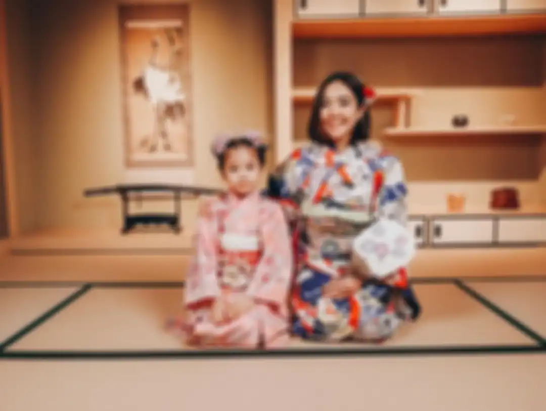 Foto Pipi gempi dicium Gisel dan Gading Marten viral, netizen berceloteh, yang diimpikan para anak broken home. 