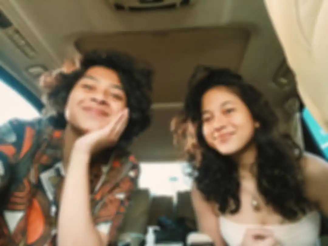Bastian Steel dan Shita Marino