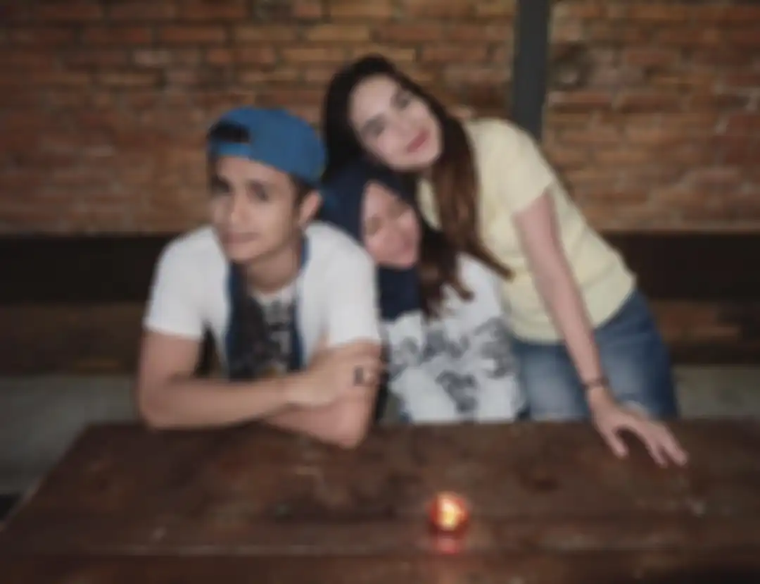 Ajun Perwira dan Steffi Zamora