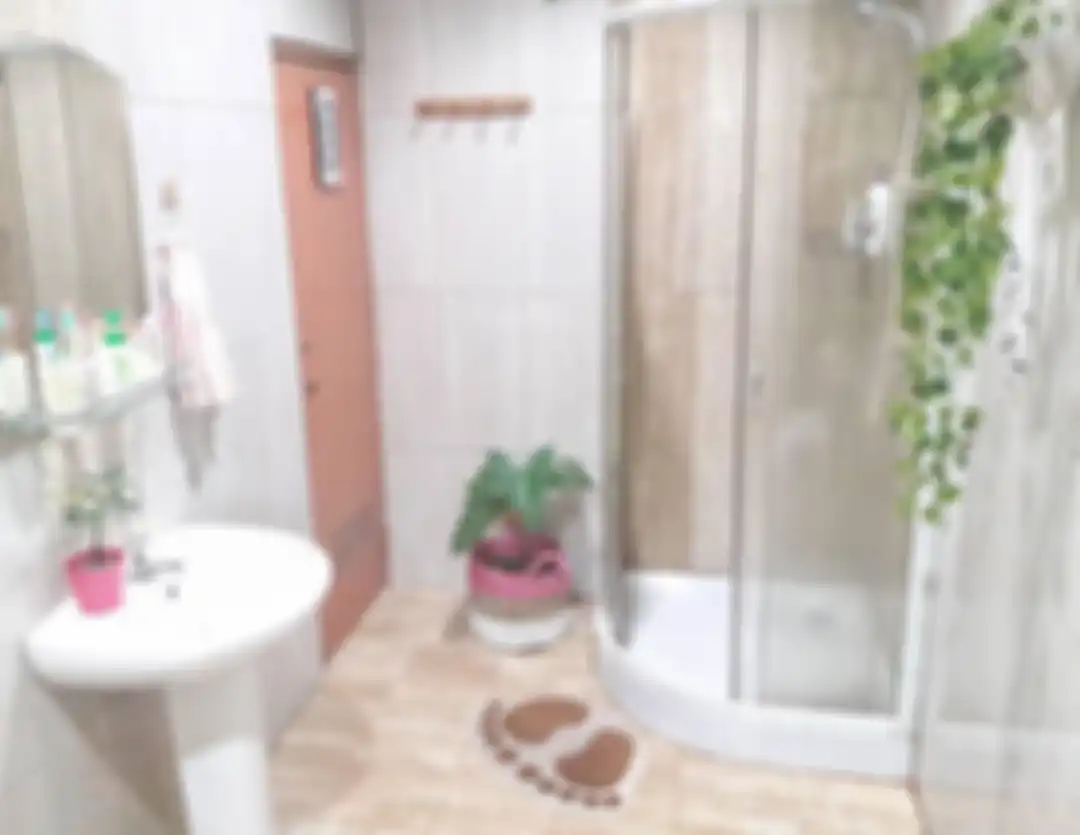 Ternyata warna cat kamar mandi ini bisa membawa sial. Aturan feng shui memberi penjelasannya. Yuk, kita simak. 