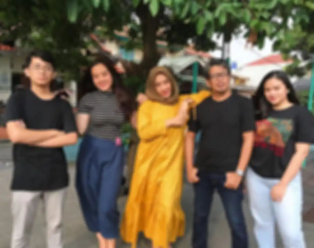 Keluarga baru mantan suami Mulan Jameela, Harry Nugraha