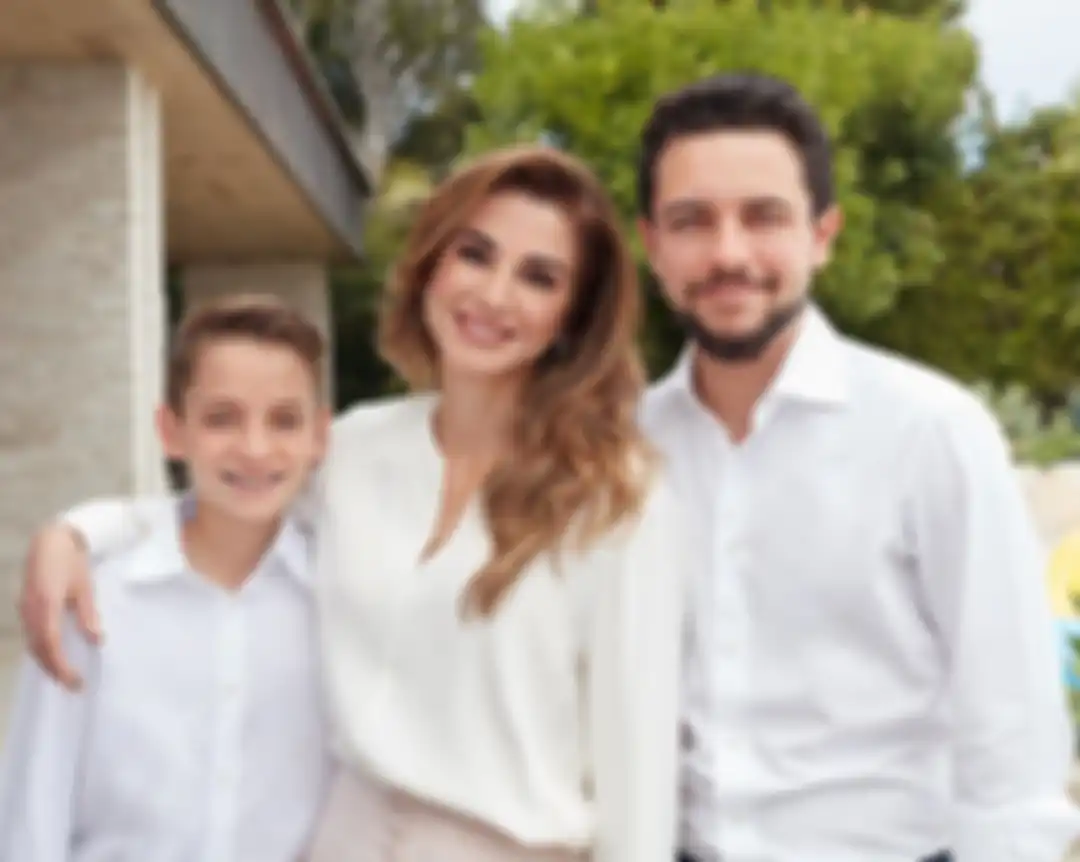 Pangeran Hussein bersama Ibunya, ratu Rania dan adiknya, Pangeran Hashem