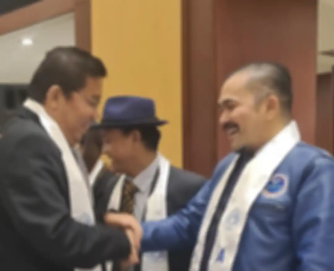 Pengacara Brigadir J Kamaruddin SImanjuntak yang ngaku disembah SBY ternyata dipecat kliennya di kasus korupsi Demokrat. 