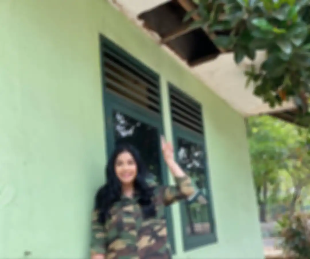 Lubang plafon rumah Annisa Pohan dan Agus Yudhoyono