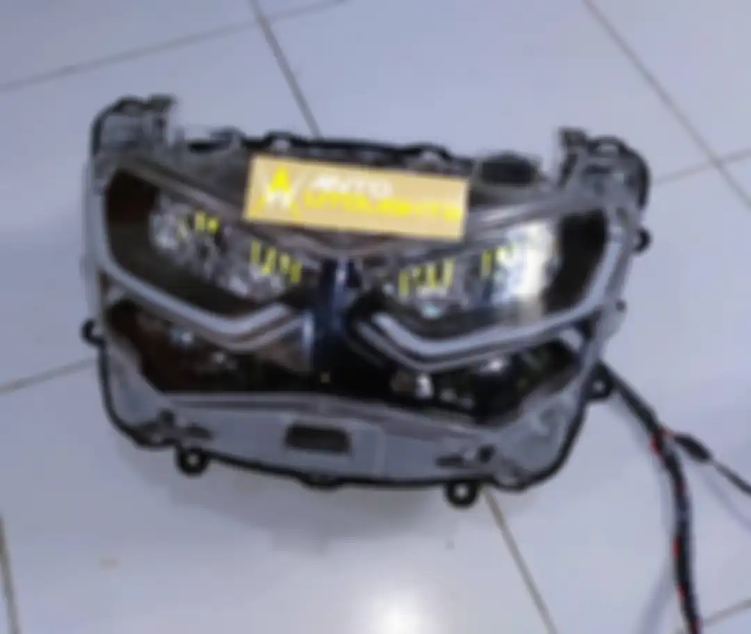 Frame custom baru dengan DRL kristal welcome sepaket dengan reflektor headlamp.