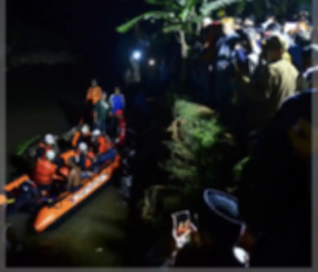 Foto jenazah korban susur sungai di Ciamis sudah menyebar di media sosial, siswa MTs Harapan Baru yang selamat mengungkap fakta mengejutkan.