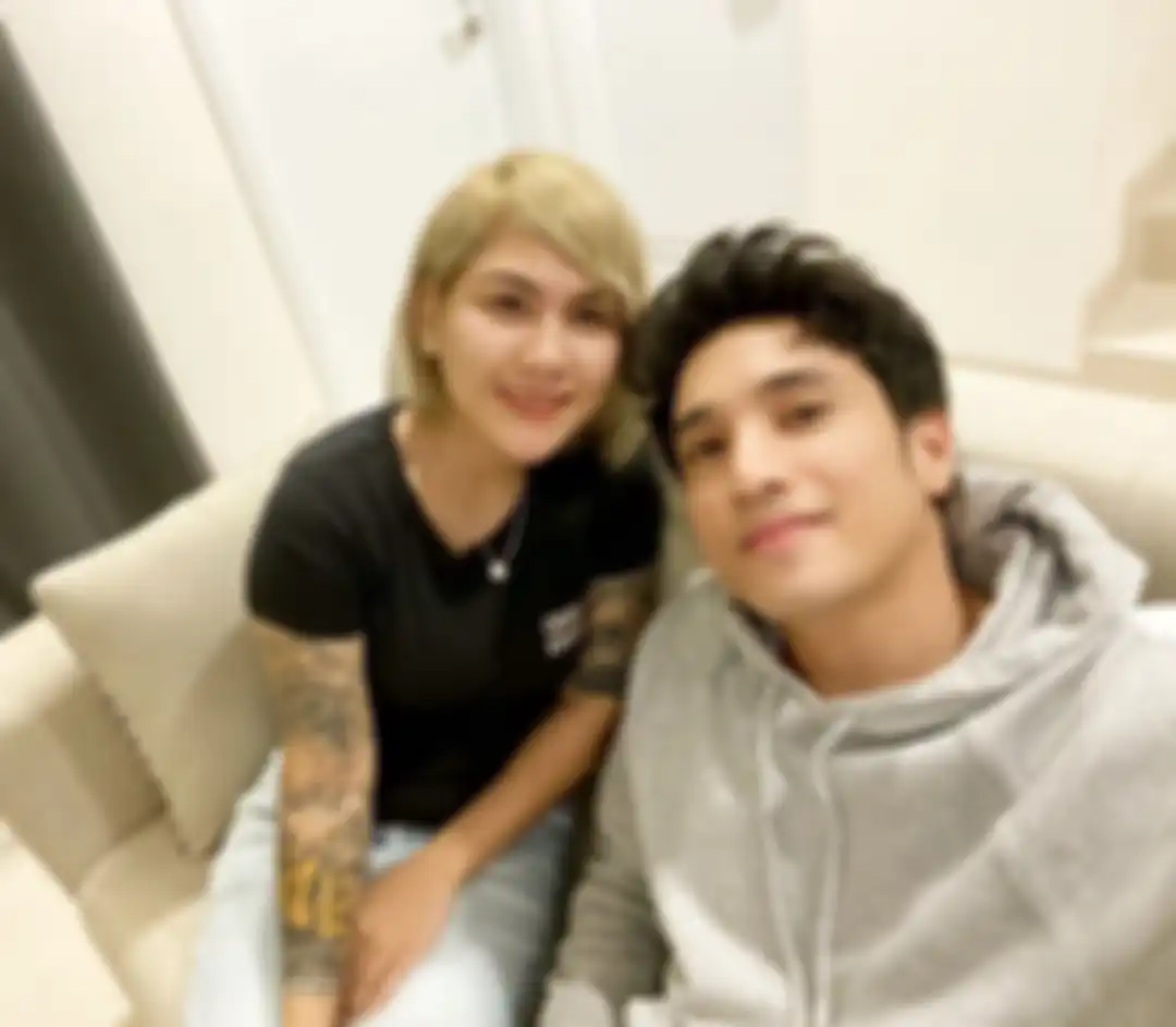 Evelin dan sang kekasih