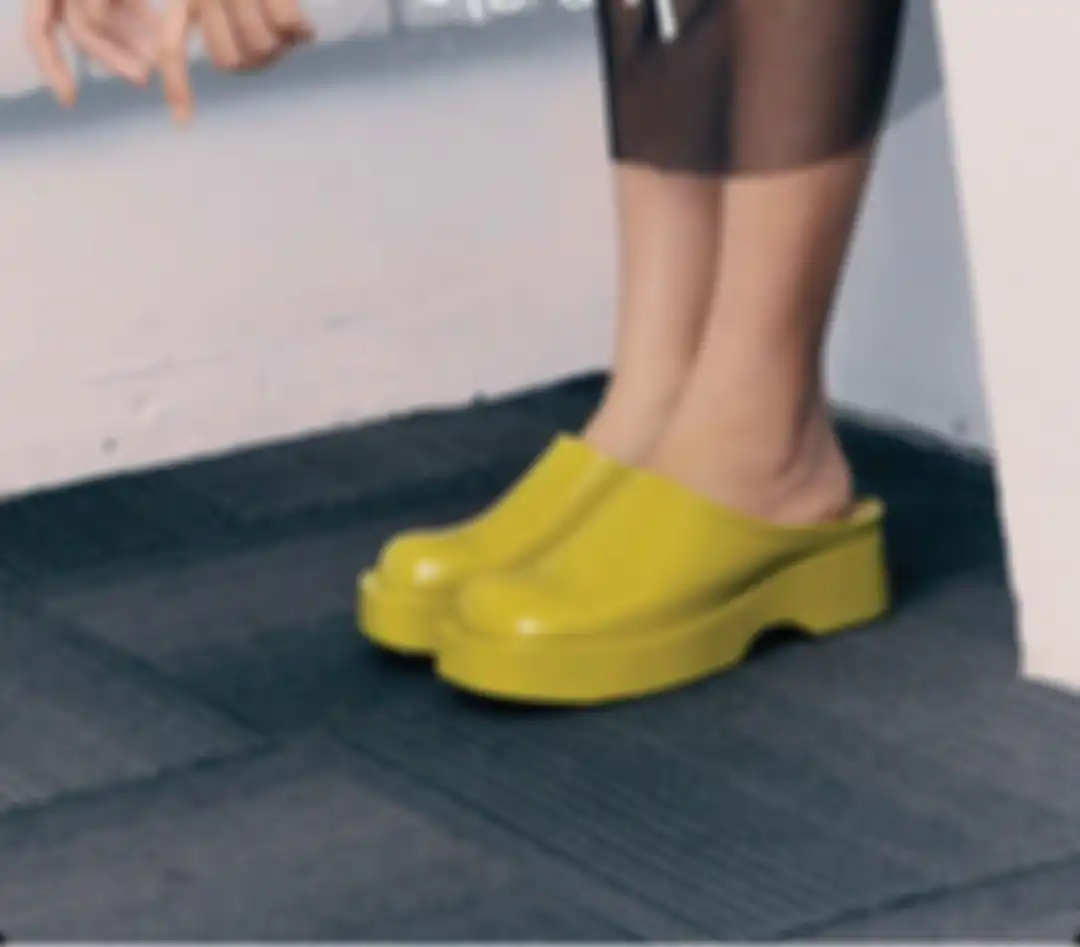 Model sepatu paling modis dipakai sama baju lebaran 2023