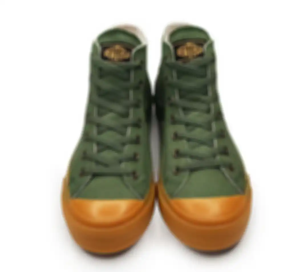 Sneakers High Warna Hijau Ventela