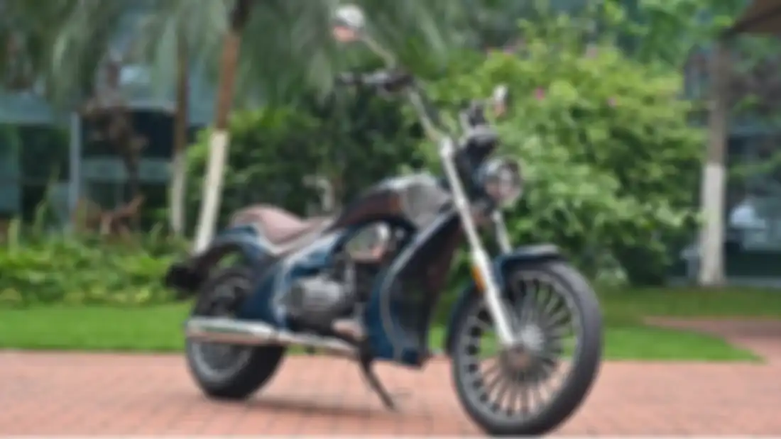 Zongshen Yomi 125, motor matic 125 cc bergaya chopper dari Cina.
