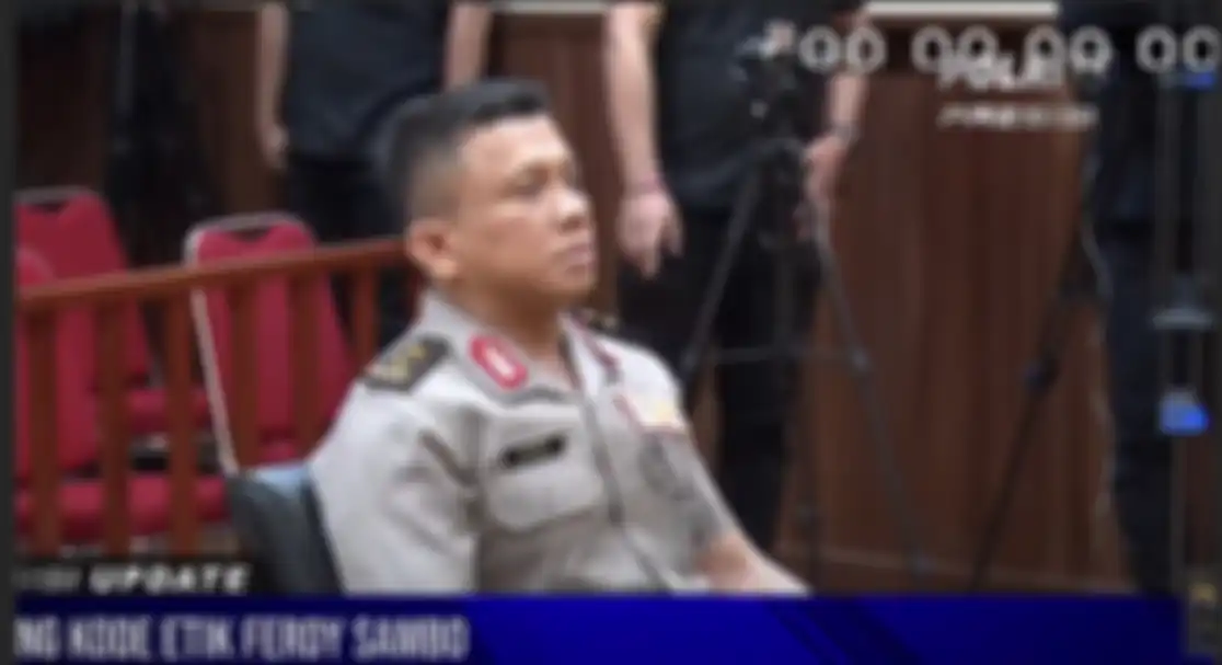 Ferdy Sambo yang duduk di kursi pesakitan ternyata penyidik Bareskrim yang bikin Ahok jadi tersangka. Foto eks Kadiv Propam disorot.