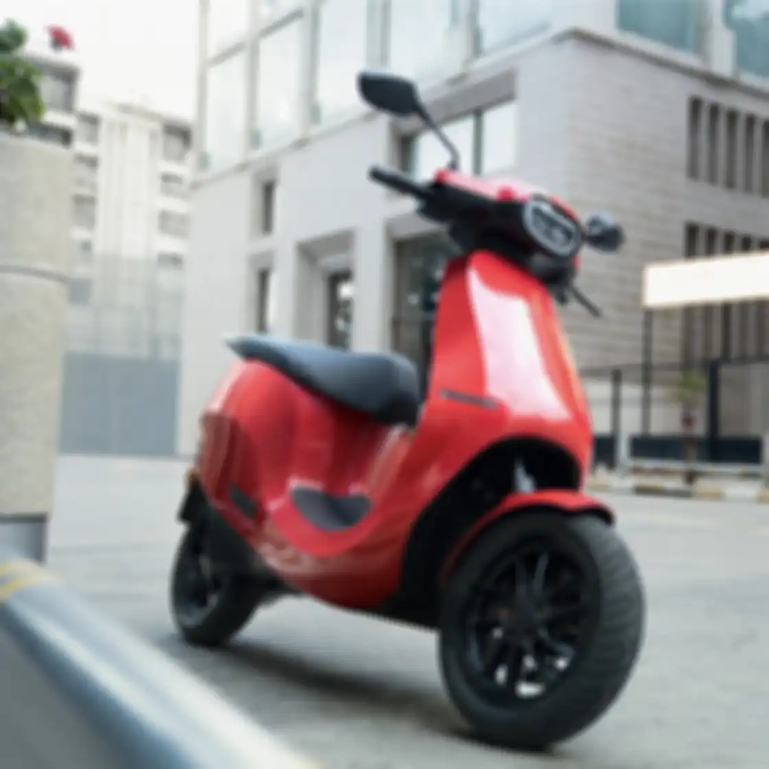 Motor listrik Ola S1 meluncur di India.