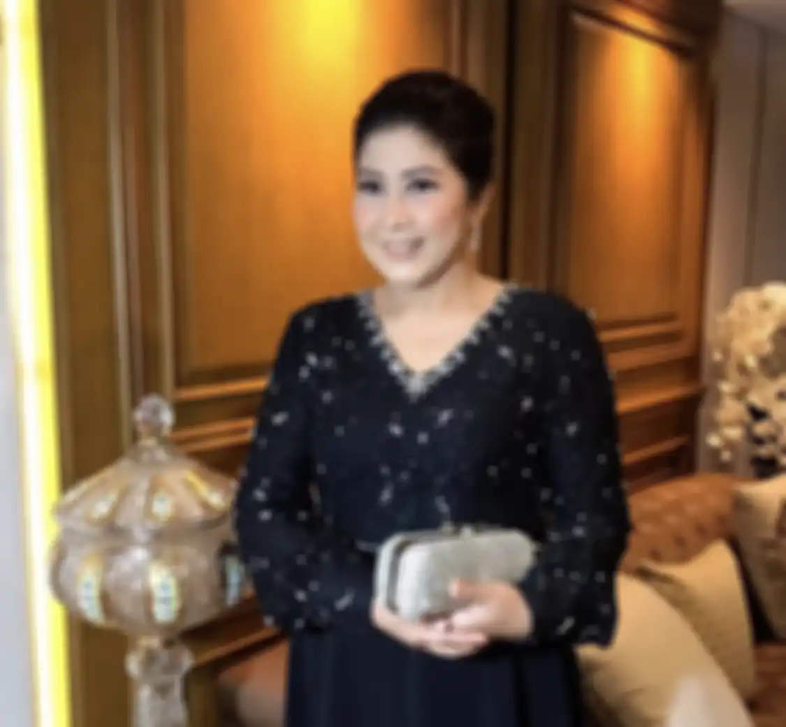 Duit besar yang ada di lingkungan Irjen Ferdy Sambo disentil. Bisik-bisik narkoba di kasus eks Kadiv Propam mencuat. Foto terkininya lenyap. 
