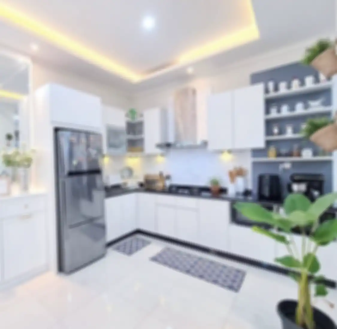 Wajah pemilik rumah mungil semakin berseri-seri gara-gara meniru desain plafon dapur modern ini. 8 foto inspirasinya jadi dibahas.