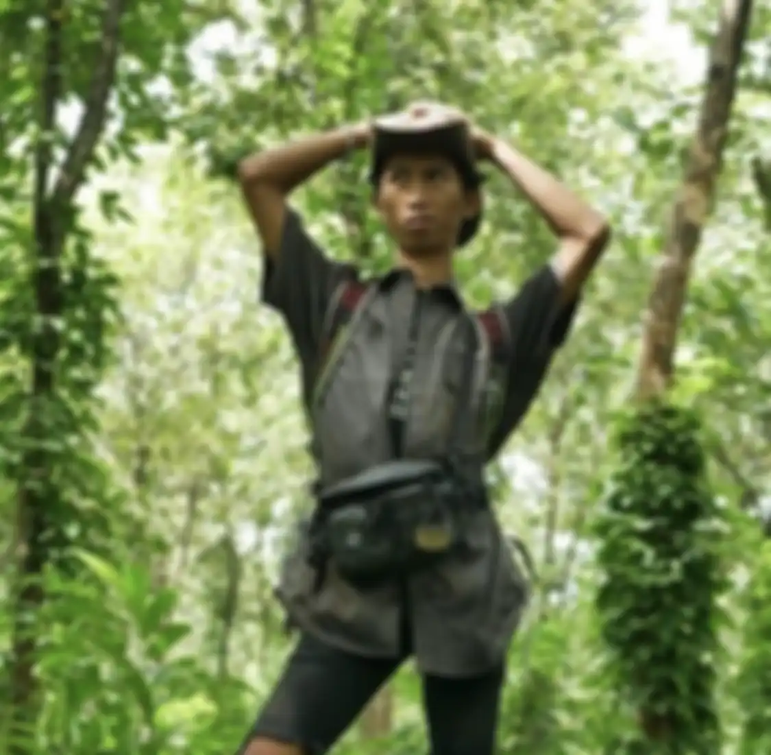 Alprih Prijono eks asisten Panji Petualang sebelum jadi korban patukan ular king cobra ternyata digigit satwa ini. Foto sosoknya ditangisi.