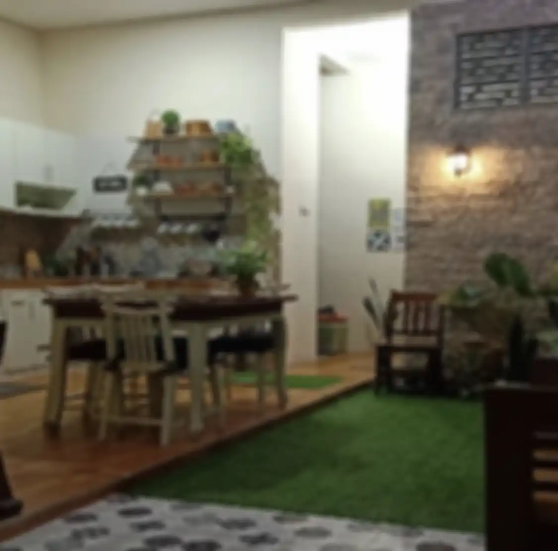 Ini rahasia desain dapur sempit dan taman belakang memancarkan aura segar. 7 foto buktinya jadi inspirasi. Pastinya anti pengap!
