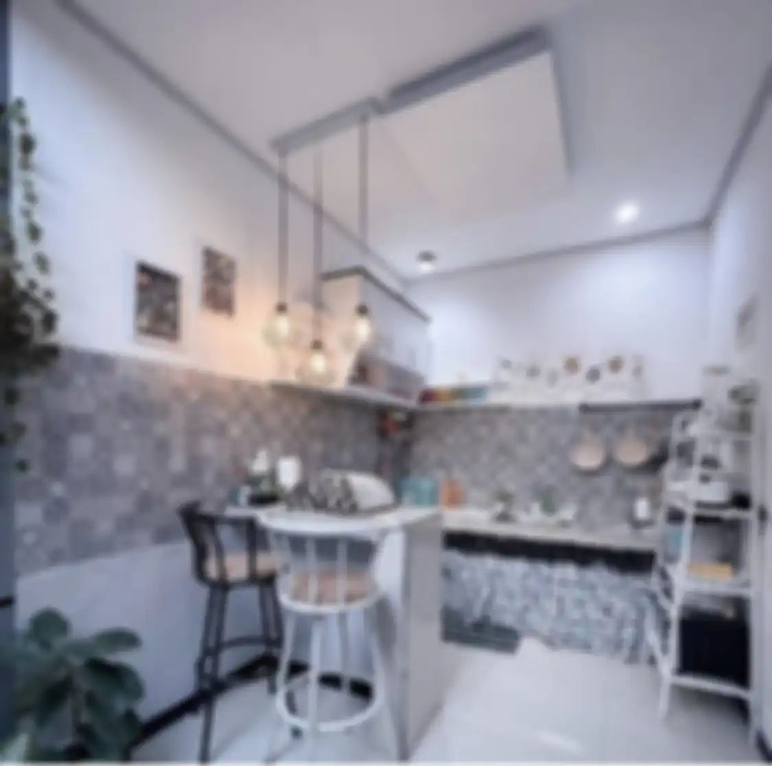 Desain dapur sederhana Ibu-ibu pemilik rumah mungil ini terus dibahas. Dia sengaja memasang keramik dinding. Lihat 8 foto hasilnya.