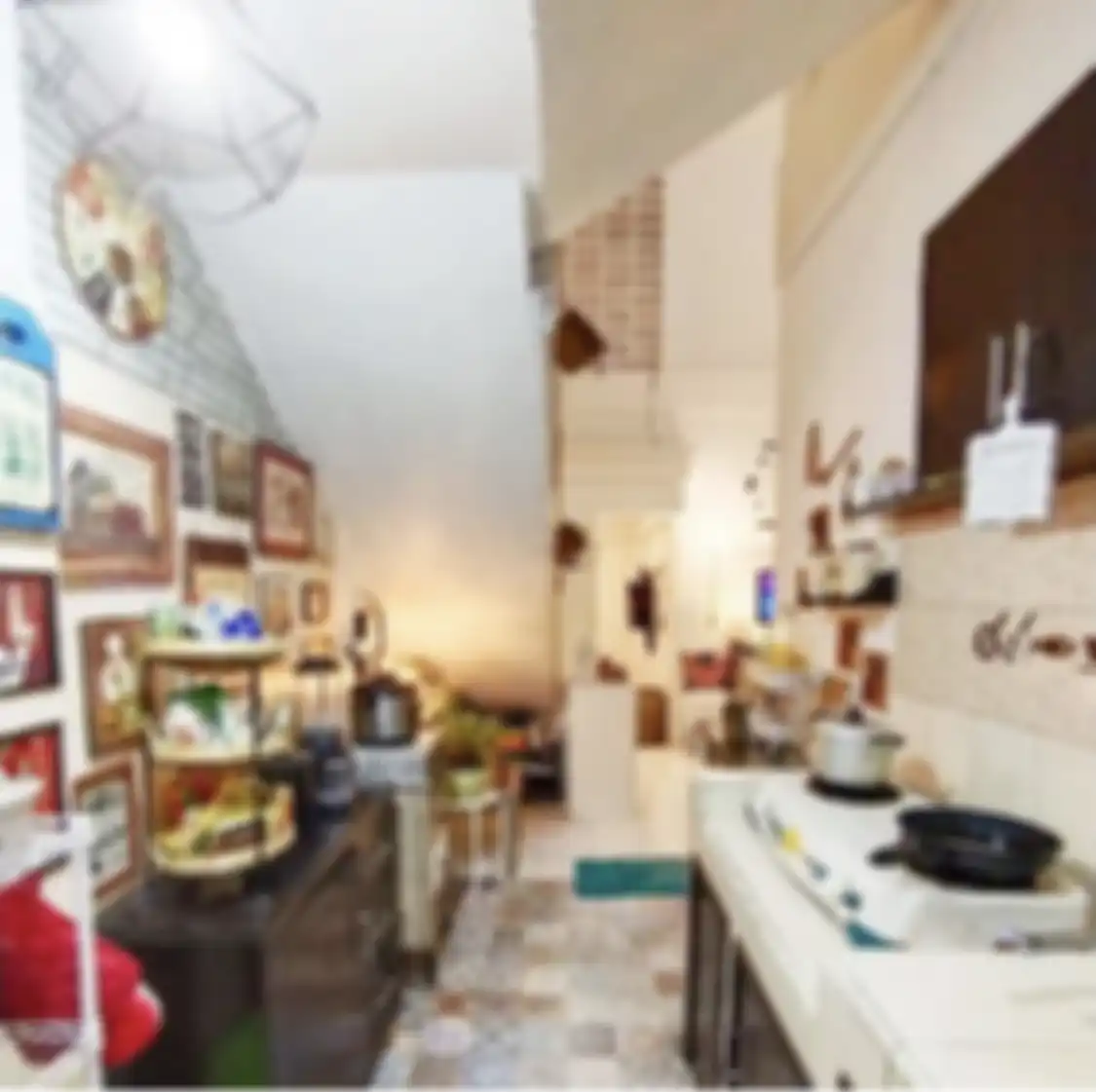 Sengaja mengubah desain dapur sederhana dengan gaya begini, pemilik foto area masak sempit menjadi idola di Instagram.