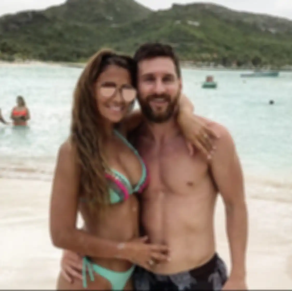 14 foto WAGs Argentina yang menemani pasangannya di Piala Dunia 2022. Semuanya punya bodi aduhai. 