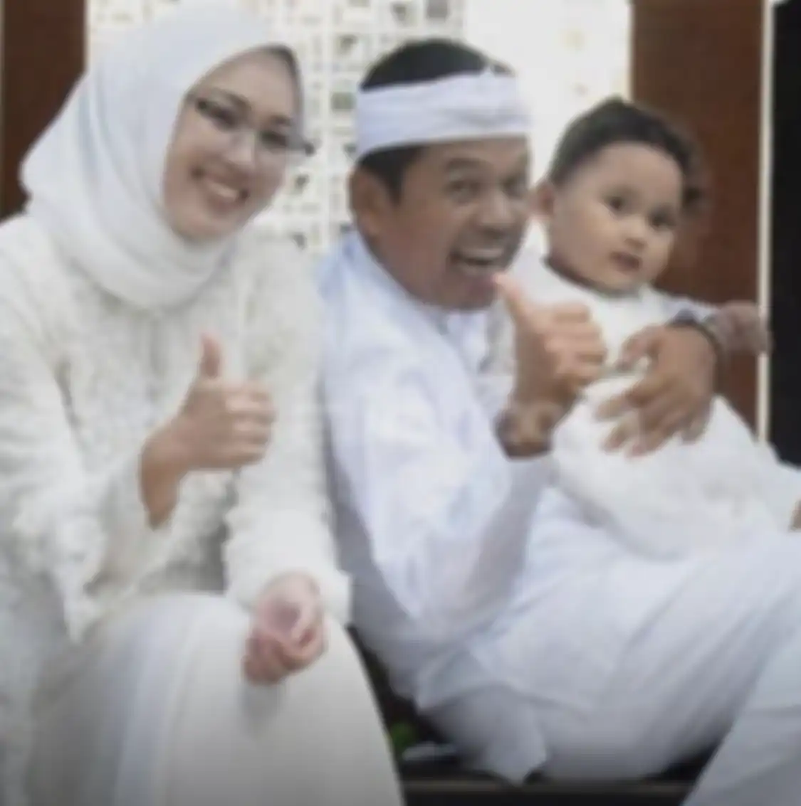 Bupati Purwakarta Anne Ratna Mustika sudah siap menjanda? Istri Dedi Mulyadi ini ternyata punya harta mencapai Rp 10 miliar. 