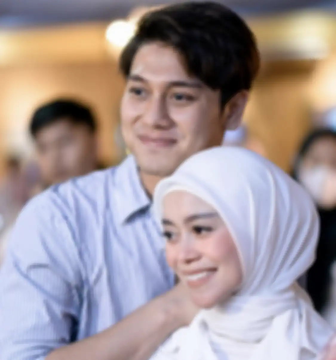Mbak You pernah bilang Rizky Billar cerai karena selingkuh. Ada 3 poin utama yang dicatat dalam perjanjian pranikah Lesti Kejora.
