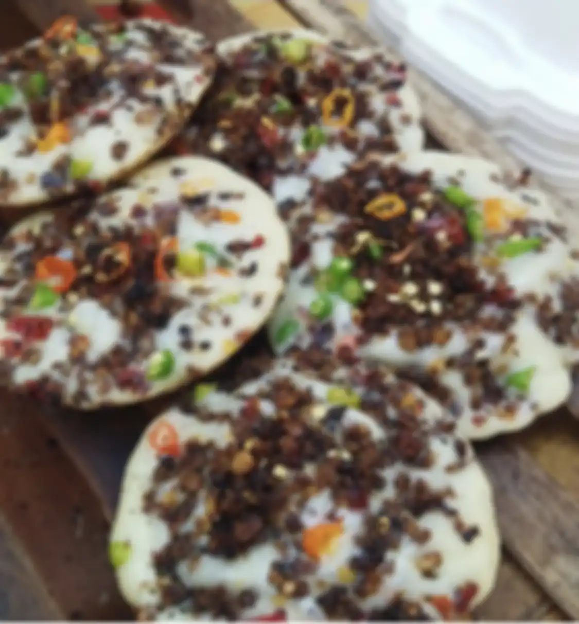 Simak 7 foto sarapan enak tempat wisata kuliner di Bandung Jawa Barat. Harganya ramah buat siapa saja.