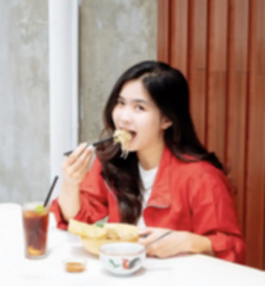 Cocok buat buka puasa Ramadan, De.u Coffee Shop menjadi pilihan kafe murah dengan spot foto estetik di Bandung.