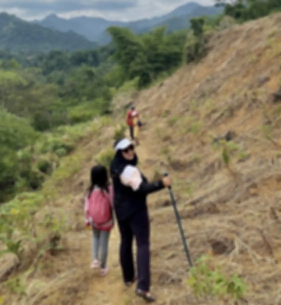 7 tempat wisata outdoor di Sentul Bogor yang wajib masuk daftar liburan keluarga. Tak bikin anak bosan. Lihat foto referensinya.