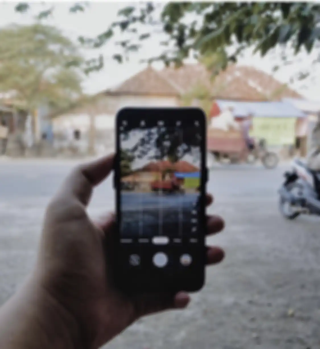 Ini 7 cara bikin foto aesthetic cuma dengan HP kesayangan. Bisa langsung praktek. Hasilnya dijamin auto banjir likes. 