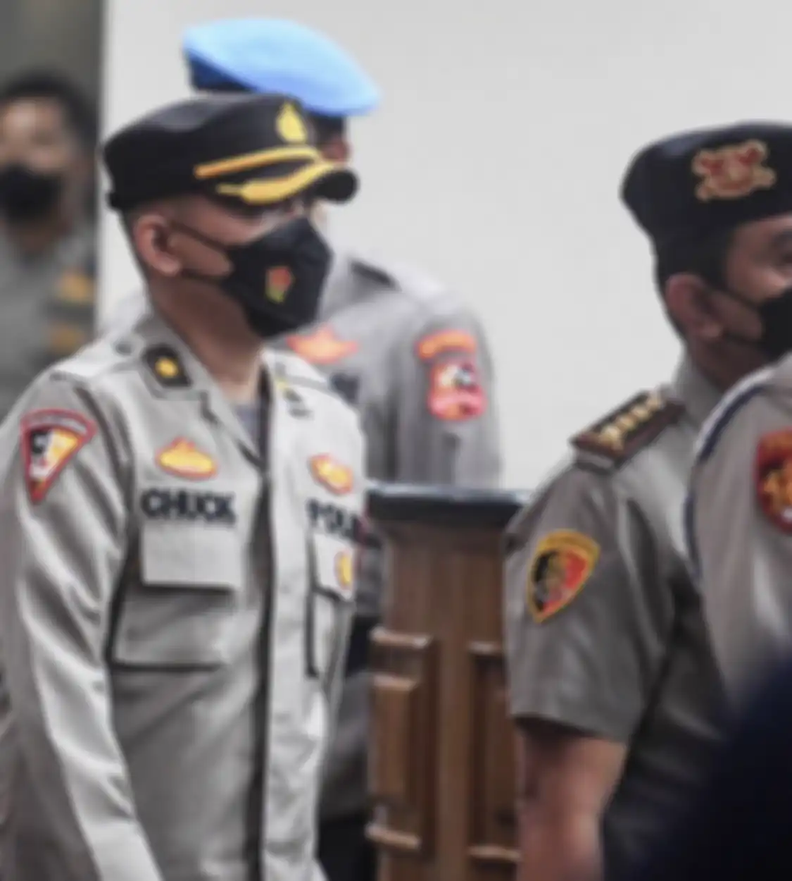 Ayah Kompol Chuck Putranto ternyata pernah menyandang jabatan mentereng di Polri. Kini, anaknya dipecat gegara takut dimarahi Ferdy Sambo.
