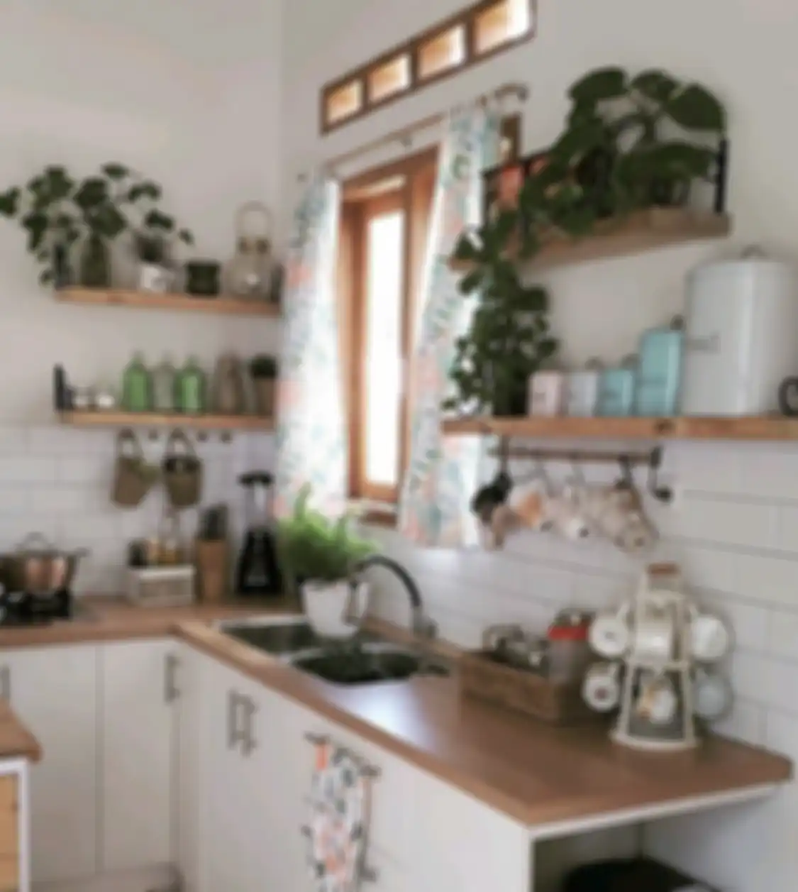 Buat ibu-ibu pemilik rumah minimalis jangan menaruh 4 barang ini di dapur mungil. Efeknya bikin keluarga menderita. 