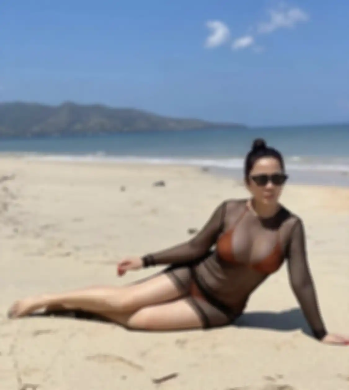 Tante Ernie yang mempersatukan bangsa sudah lama nggak posting foto hot baru. Ini alasannya puasa dari IG.