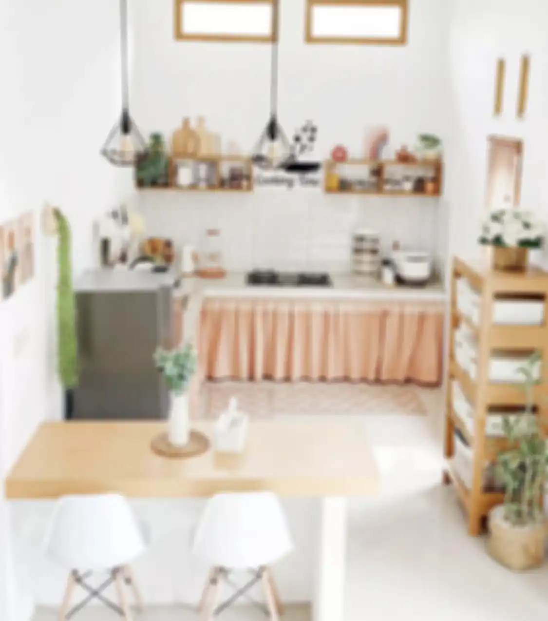 Pemilik rumah minimalis jangan sampai terlalu fokus pada foto interior yang esteti. Desain dapur baru bisa rusak karena 9 hal ini.