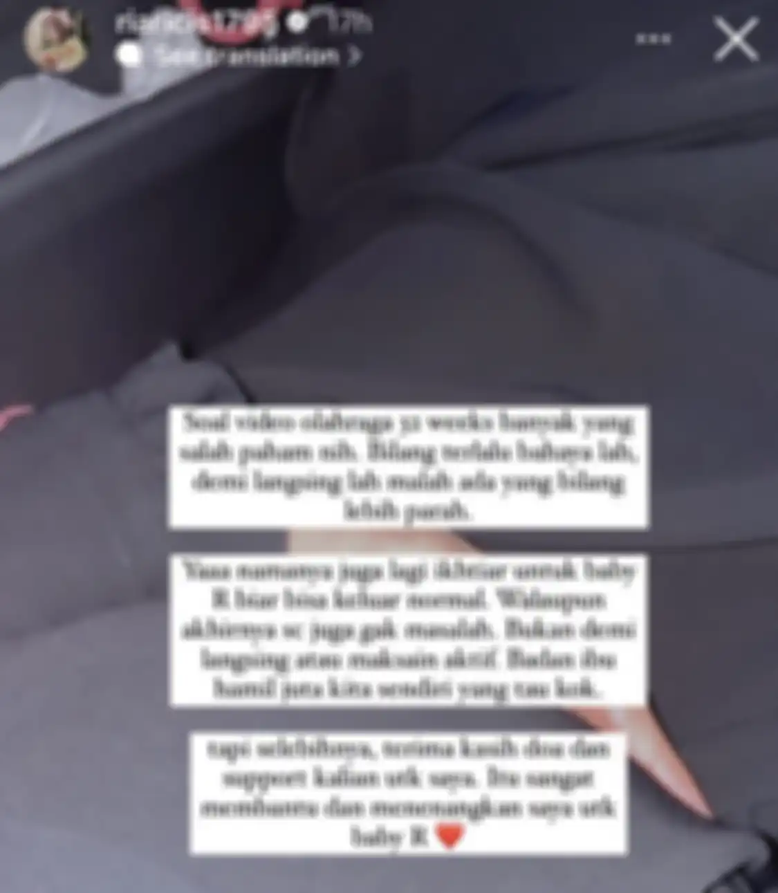 Ria Ricis membeberkan alasan dia lakukan aksi split di tengah kondisi hamil tua. Alasan istri Teuku Ryan bikin syok netizen.