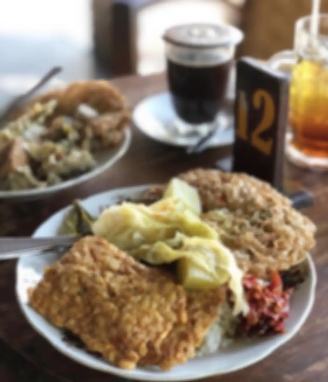 Berada di dekat tempat wisata Kaliurang, ini ulasan 6 foto lokasi kuliner enak di Jogja yang pasti murah. Wajib dicoba!