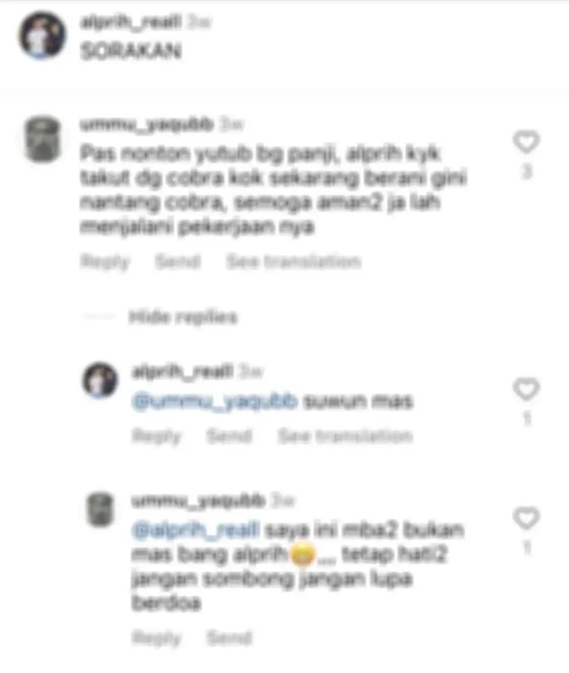 Begini deretan foto aksi Alprih Priyono pawang ular yang tewas digigit ular king cobra. Netizen sampai komentar begini.