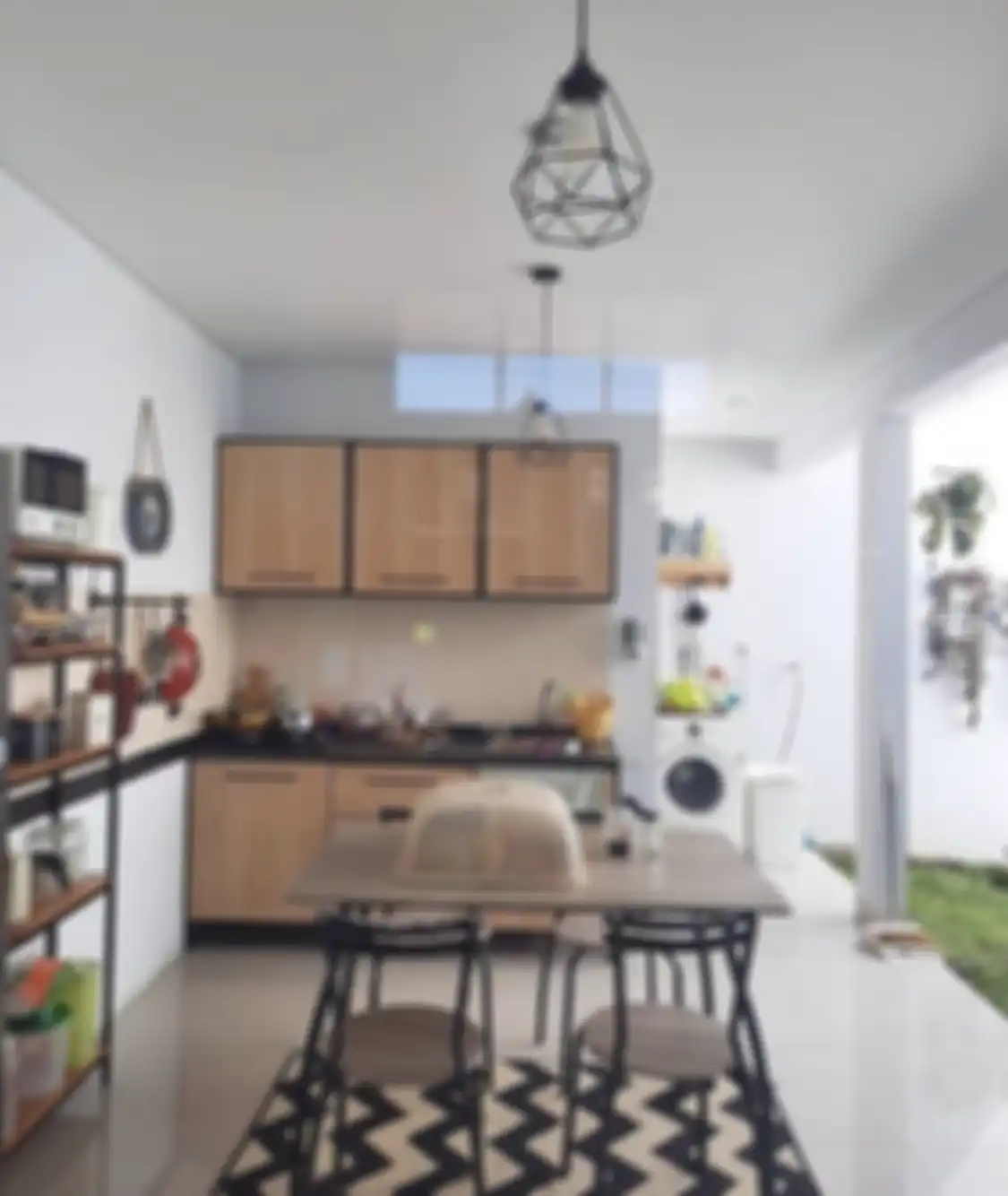 Trik murah untuk mempermak desain dapur mungil yang hemat biaya bisa dicoba sendiri. Foto hasilnya bikin hati ceria lagi. 
