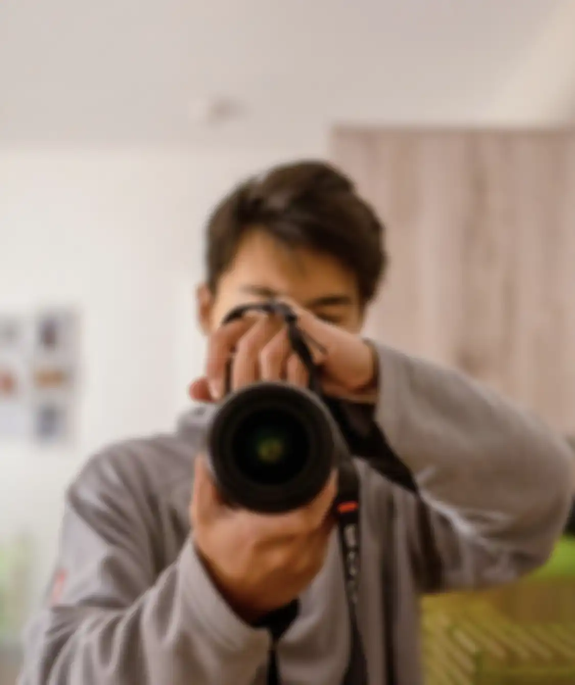 Begini cara foto selfie yang bikin kita tambah pee di medsos. Langsung cobain sendiri tips mudahnya.