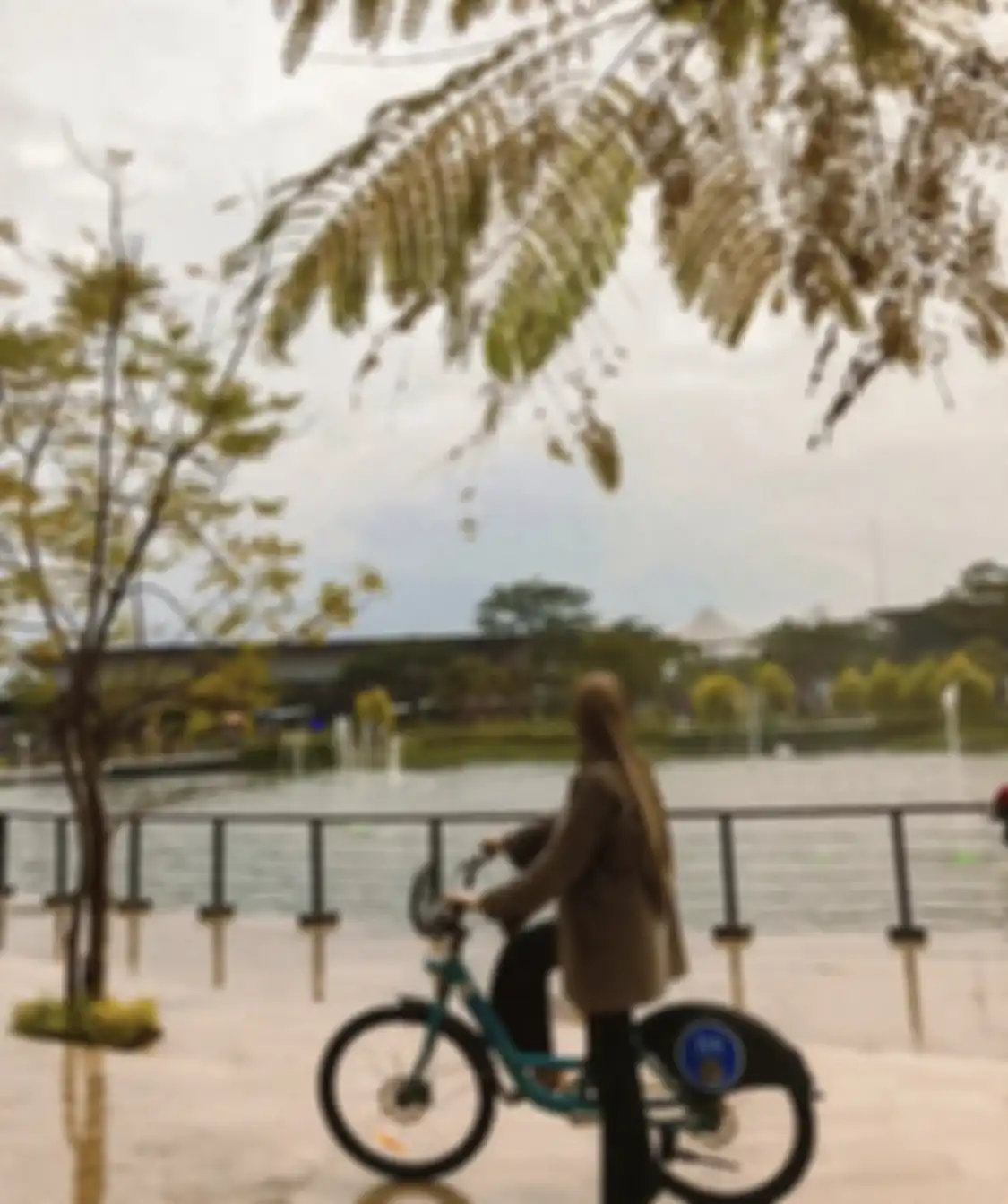 Berikut ini ulasan 10 foto aesthetic Kiara Artha Park Bandung, tempat wisata kekinian yang lagi hits.