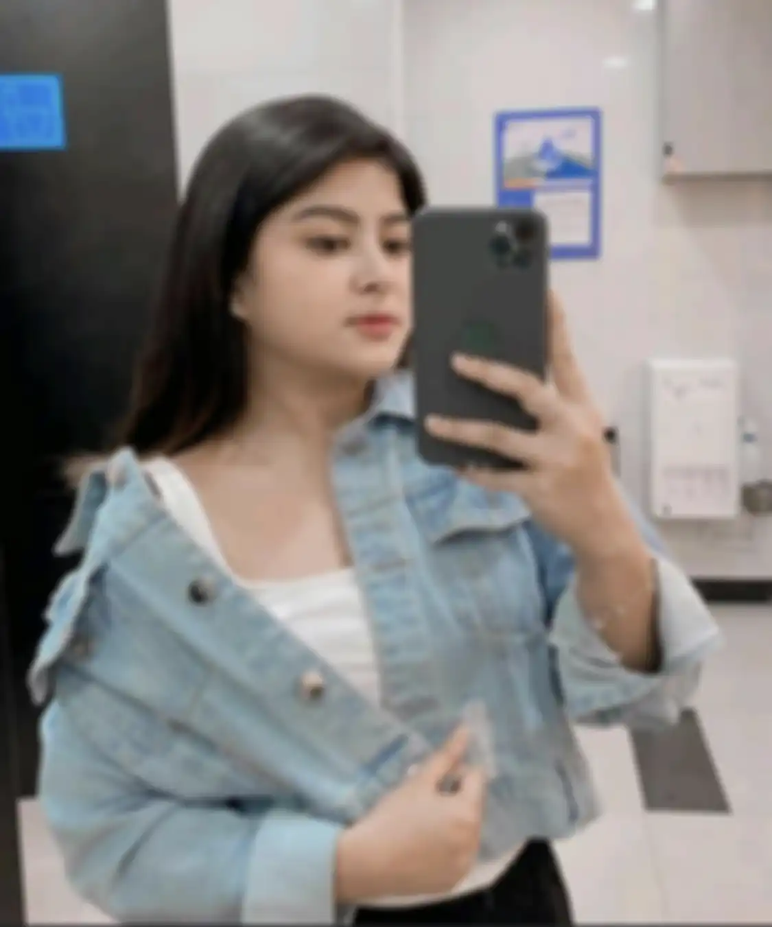 Begini cara foto selfie di TikTok. cuma ditambahi filter hasil foto selfie kita bisa menjadi konten Story lho!