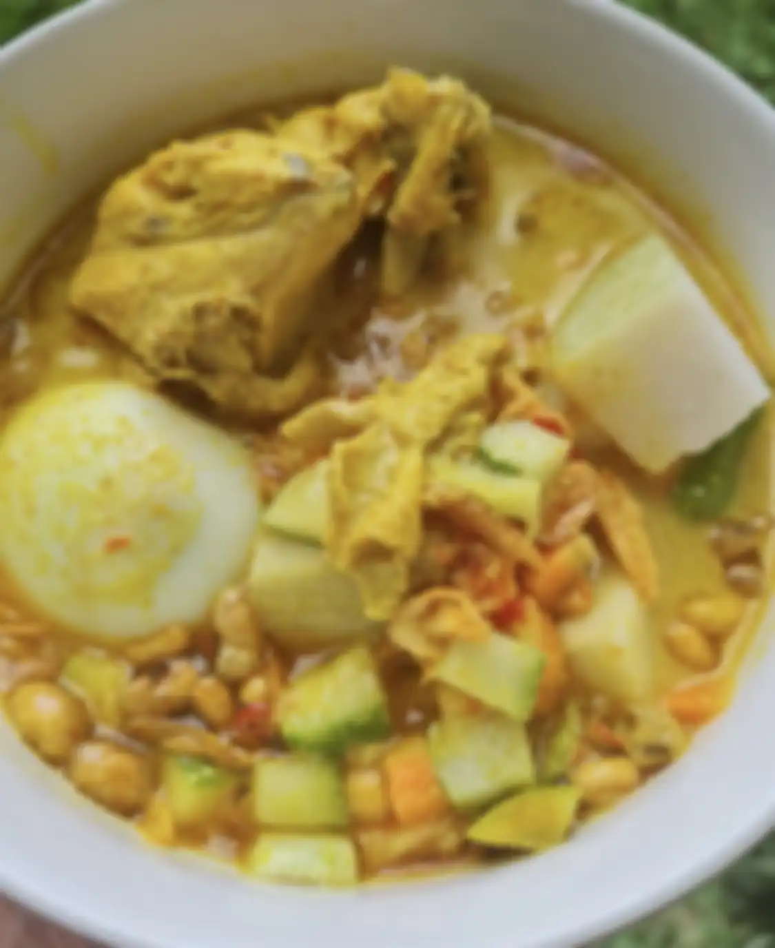 Simak 7 foto sarapan enak tempat wisata kuliner di Bandung Jawa Barat. Harganya ramah buat siapa saja.