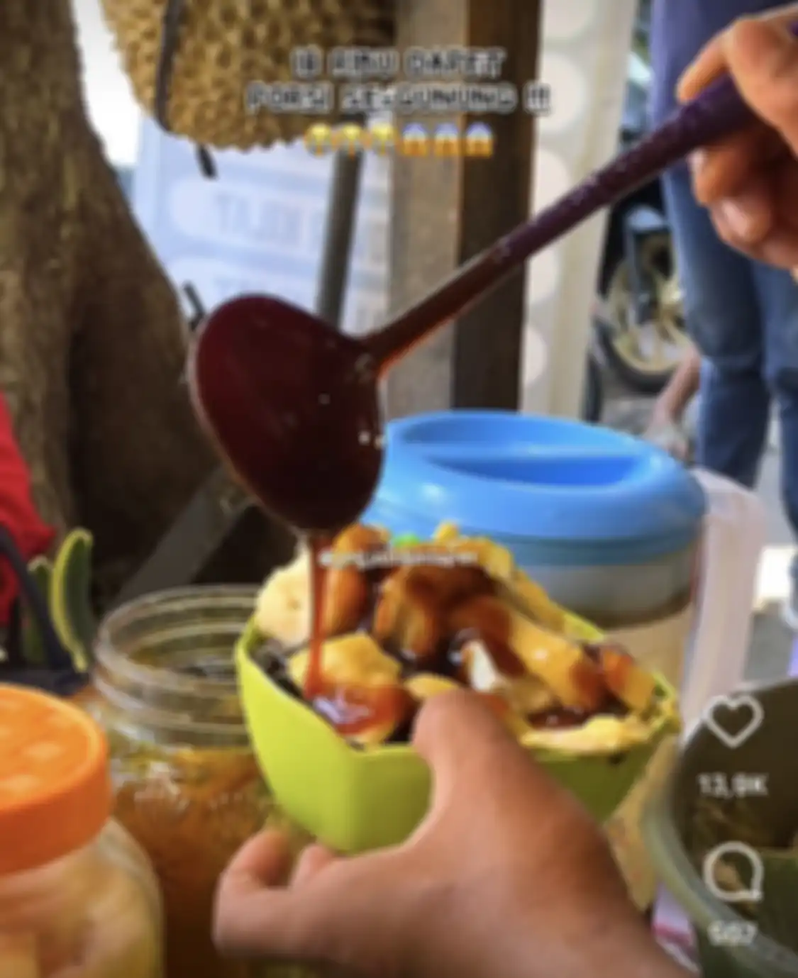 Inilah cara menuju Es Dawet Durian Pleburan Semarang tempat wisata kuliner yang selalu ramai dikunjungi. Intip foto menunya.