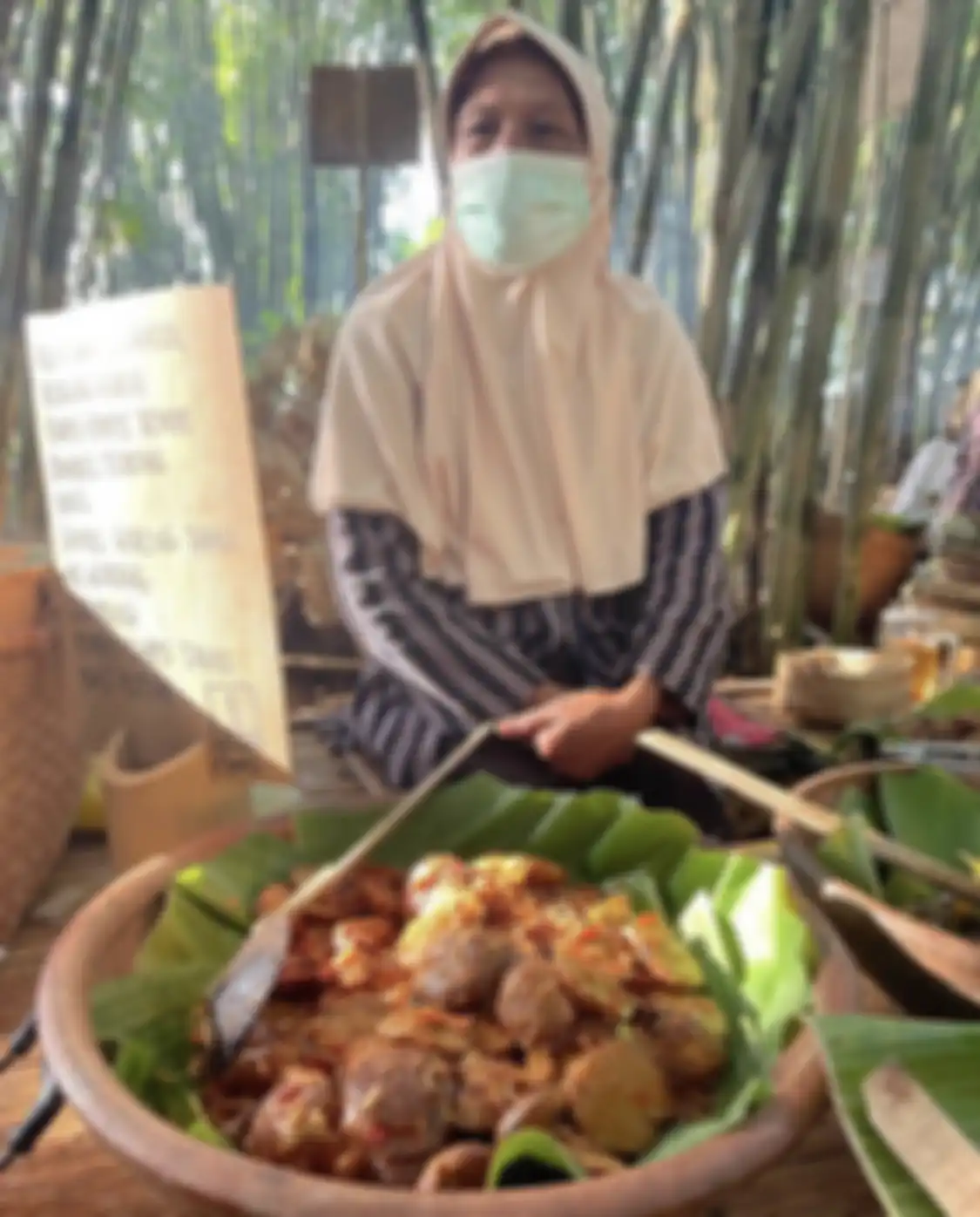 Inilah 10 foto tempe hasil olahan chef kelas dunia yang bikin kita bangga. Ternyata bukan hanya tempe mendoan lho!