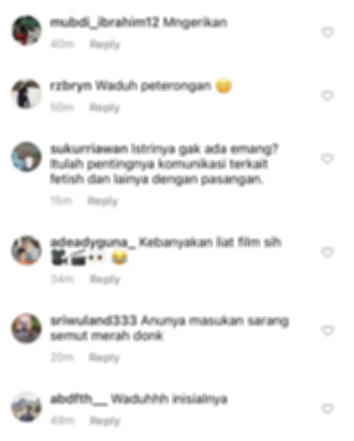 Foto seorang tukang parkir di Jombang, Jawa Timur yang nekat menggagahi 2 putrinya sendiri beredar di media sosial.