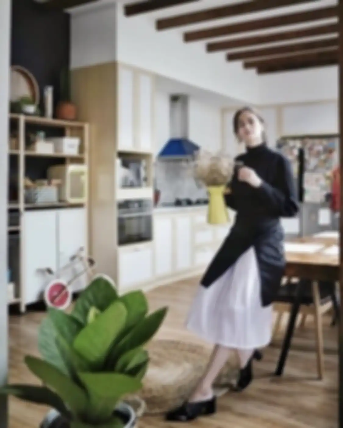 Siap sangka 8 foto desain dapur cantik milik para artis Tanah Air ini ternyata mudah ditiru.